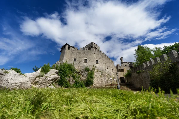 San Marino secon tower, Italia — Foto de Stock