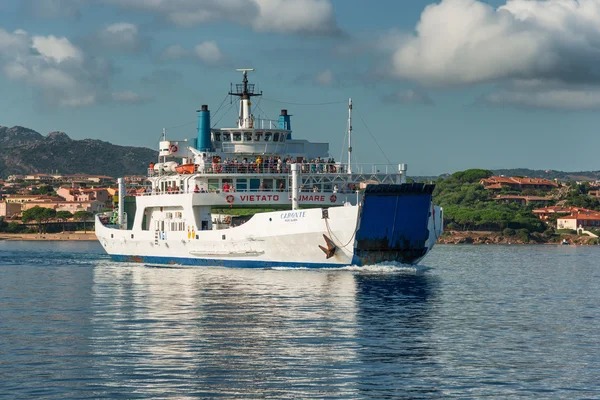 Ferries to La Maddalena Island in Sardinia, Italy — Stock Photo, Image