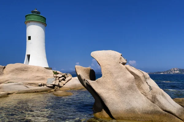 帕劳灯塔在撒丁岛，意大利 — 图库照片