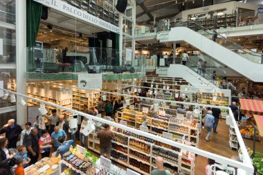 Yeni eataly mağaza ve Restoran Milano, İtalya