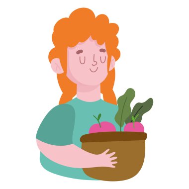 Sepetinde taze yiyecek olan çiftçi.