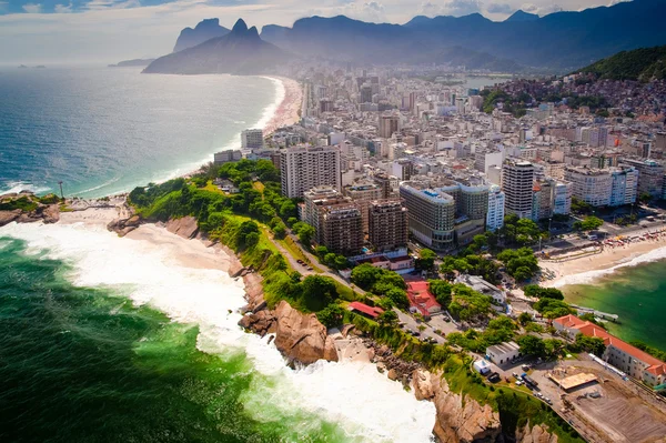 Cidade à beira-mar — Fotografia de Stock