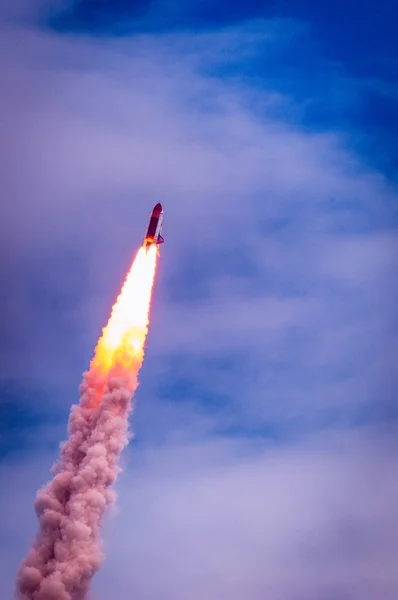 Elindítása atlantis-sts-135 — Stock Fotó