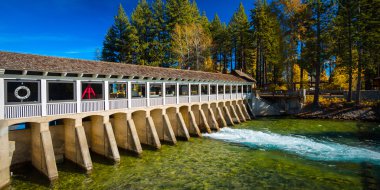 Lake Tahoe Dam clipart