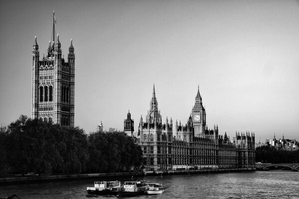 Government building at the waterfront, Big Ben, Houses Of Parliament, Thames River, City Of Westminster, London, England