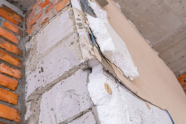 Incorrect insulation of a private house with foam. Technology and sequence of installation of polystyrene foam insulation