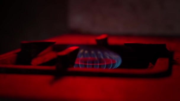 Gas Burns Old Gas Burner Dark Red Blue Light Beacons — Stock videók