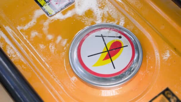 Hand Unscrews Filler Cap Orange Gas Tank Close Refueling Gasoline — ストック動画