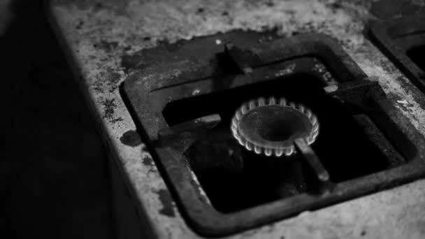 Combustion Instable Gaz Dans Brûleur Vieux Poêle Gaz Dans État — Video