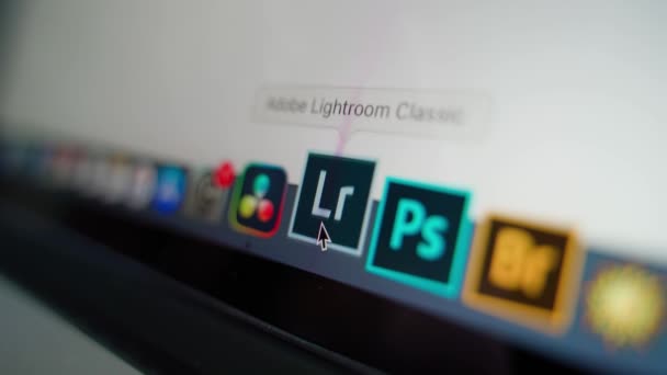 Kiev Oekraïne September 2022 Muiscursor Selecteert Adobe Lightroom Klassieke Icoon — Stockvideo