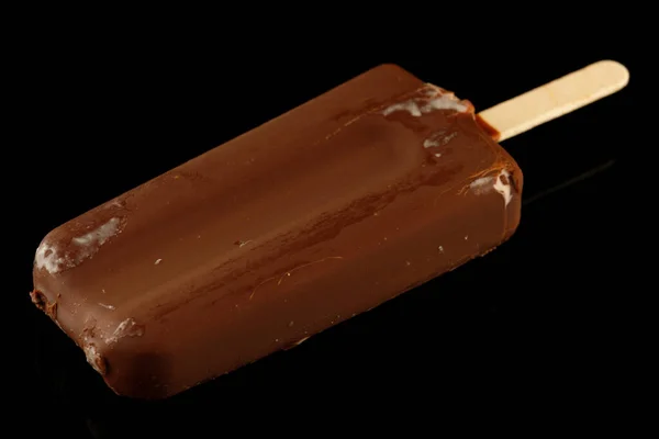 Schokoladeneis Auf Einem Stock — Stockfoto