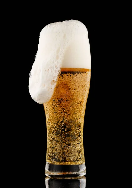 Light Yellow Beer Foam Glass Black Background — Stock fotografie