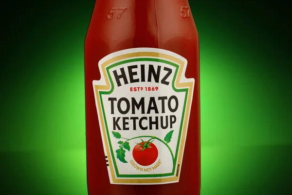 Lviv Ukraine January 2022 Heinz Tomato Ketchup — Stockfoto
