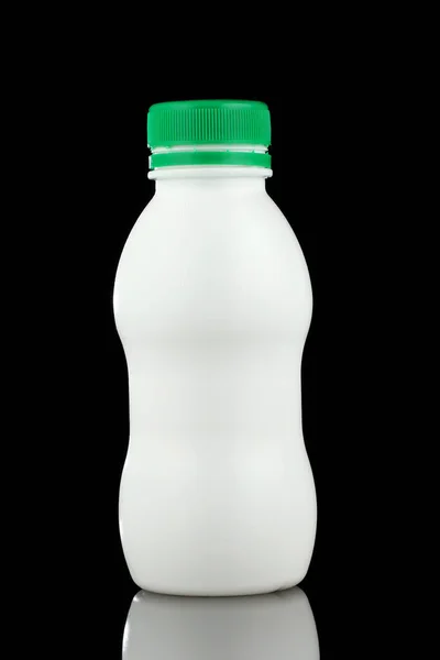 White Plastic Bottle Isolate — ストック写真