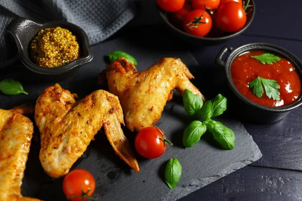 Fried Chicken Wings Delicious Food Fried Chicken Baked Chicken Wings — Stockfoto