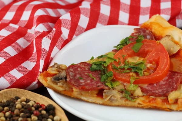 Sliced Pizza Plate Closeup View Slice Pizza — Foto Stock