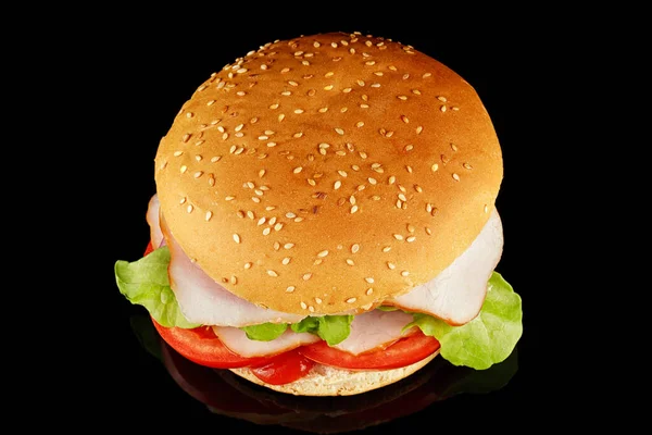 Hamburger Met Sla Tomaat Kaas Cutlet Bovenaanzicht Burger Geïsoleerd Zwarte — Stockfoto