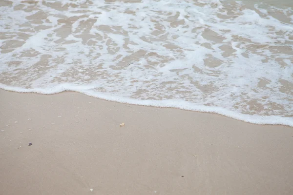 Wave on sand beach — Stock Photo, Image