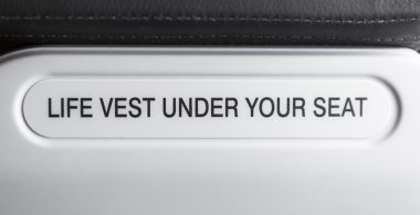 koltuğun altında can yeleği