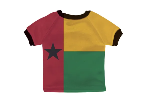 Camicia piccola con bandiera Guinea Bissau isolata su sfondo bianco — Foto Stock