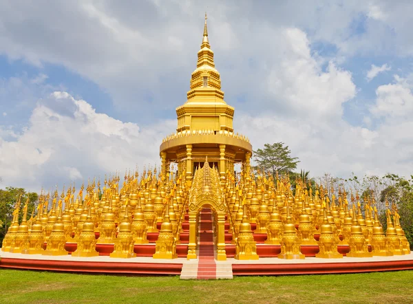 Top five hundred pagodas in Wat pasawangboon Saraburi, Thailand — Stock Photo, Image