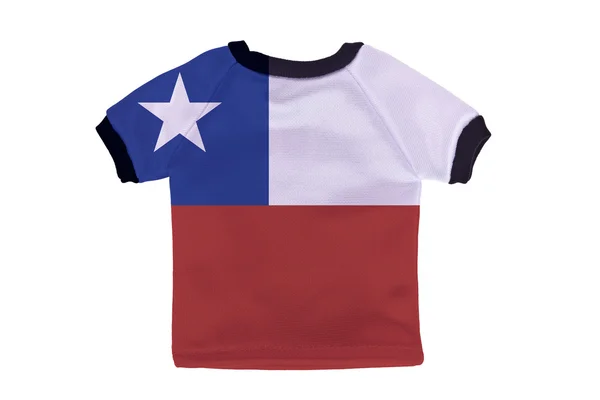 Camicia piccola con bandiera Cile isolata su sfondo bianco — Foto Stock