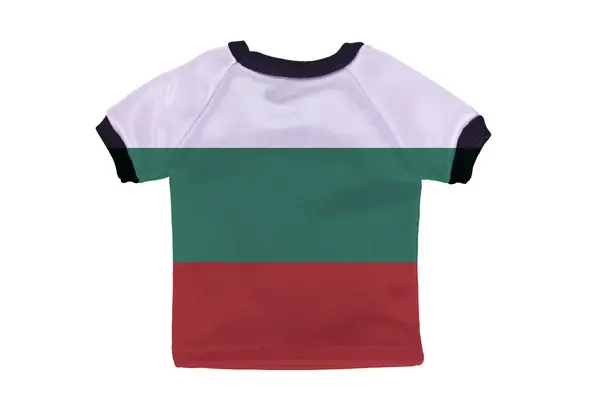 Kleine shirt met Bulgarije vlag geïsoleerd op witte achtergrond — Stockfoto