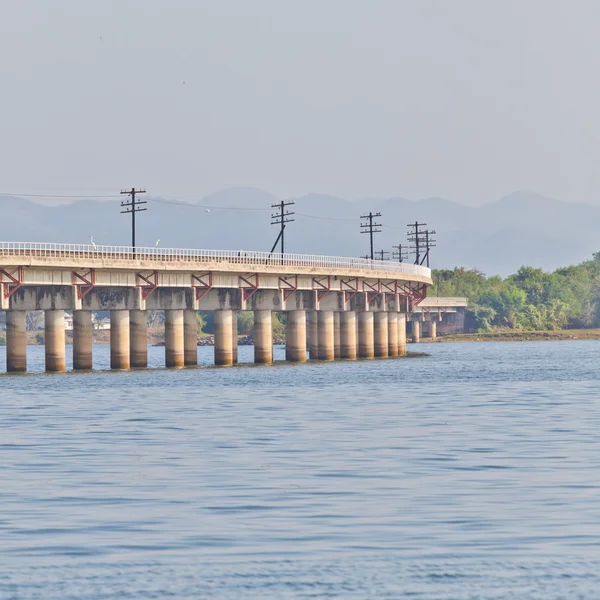 Puente del río — Foto de Stock