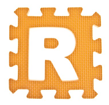 Beyaz arka plan üzerinde izole alfabe oyuncak parça