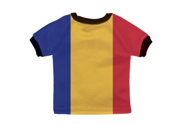 Beyaz arka plan üzerinde izole Romanya bayrağı ile küçük gömlek