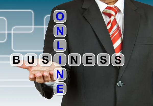 Uomo d'affari con la formulazione Business online — Foto Stock