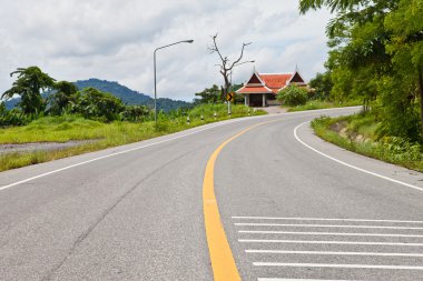 eğri yol