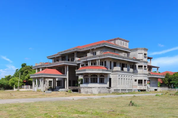 Abandonar la casa —  Fotos de Stock