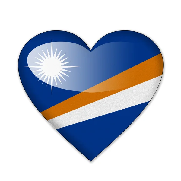Vlag van de Marshalleilanden in hart vorm geïsoleerd op een witte pagina — Stockfoto