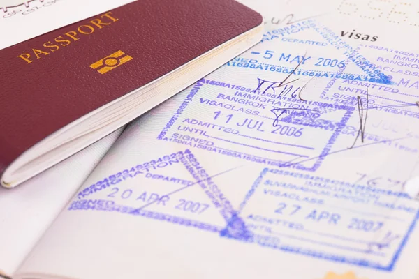 Pasaport ve göçmen pullar — Stok fotoğraf