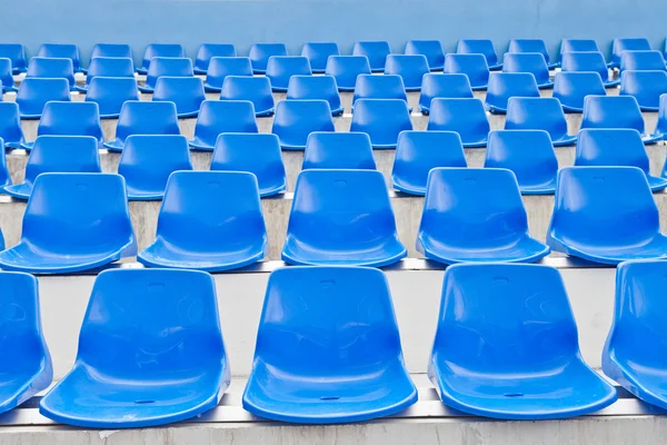 Plast blå platser i ett stadium i thailand — Stockfoto