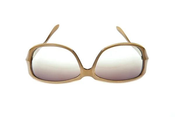 Мода солнцезащитные очки изолированы на белом фоне — стоковое фото