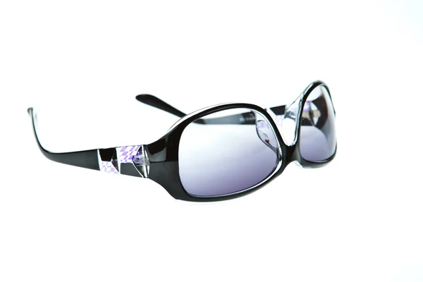 Мода солнцезащитные очки изолированы на белом фоне — стоковое фото
