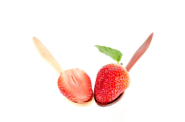 Erdbeeren. Isoliert auf weißem Hintergrund. — Stockfoto