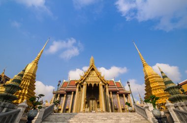 WAT phra kaeo emerald buddha Tapınağı ve ev 