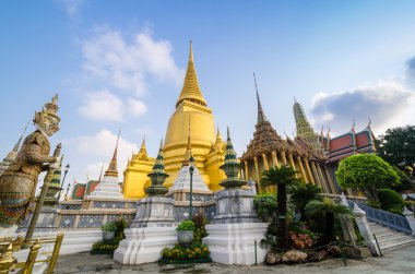 WAT phra kaeo emerald buddha Tapınağı ve ev 