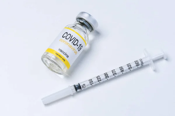 Vacina Frasco Para Injetáveis Vidro Com Seringa Numa Mesa Vacinação — Fotografia de Stock
