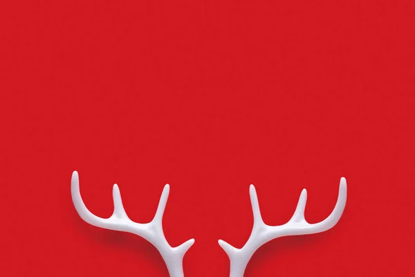 White Christmas Reindeer Antlers Red Background Minimal New Year Christmas — Stock Photo, Image