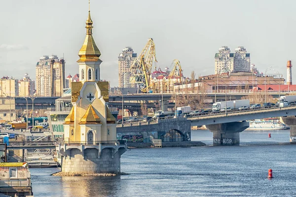 Kiev Ukraine April 2021 Landscape View City Bridge Kyiv Ukraine — Stock Photo, Image