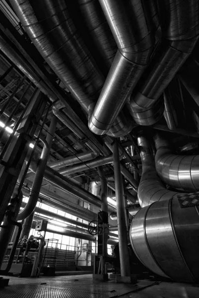 Industrizon, stålrörledningar och utrustning — Stockfoto