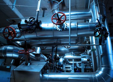 Sanayi bölgesi, çelik boru hatları ve ekipmanlar