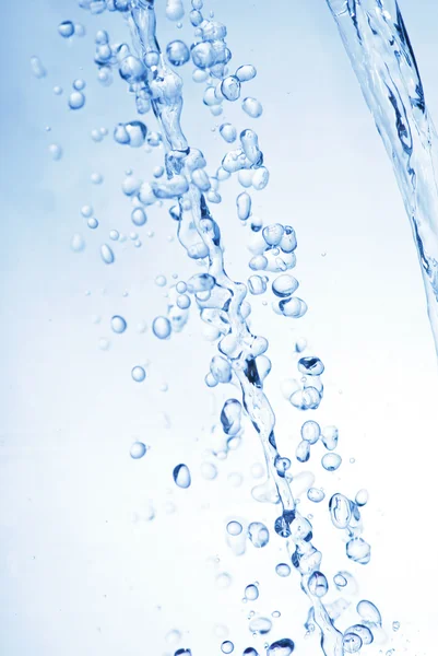 Salpicadura de agua con estilo. Aislado sobre fondo blanco — Foto de Stock