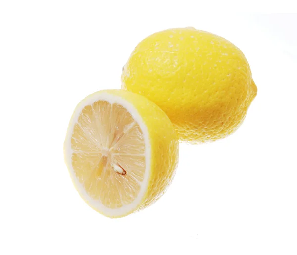 Frutos de limón aislados sobre fondo blanco — Foto de Stock
