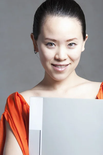 Happy smile of women with a folder — Stock Photo, Image