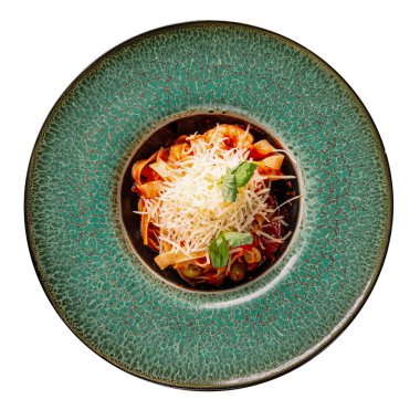 Karides ve domates soslu fetuçini.